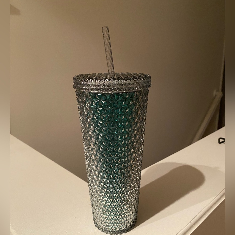 Stylish Green and Silver Sparkly Tumbler NWT